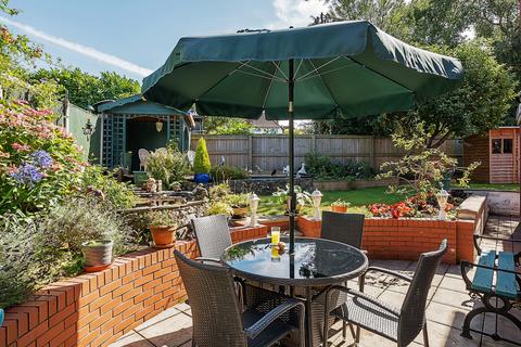 5 Chakeshill Close, Bristol, BS10 6NX