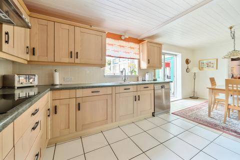 5 Chakeshill Close, Bristol, BS10 6NX