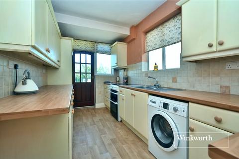 11 Grandison Road, Worcester Park, KT4 8LU