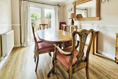 2 Bryony, Branston, Burton-on-trent, DE14 3QQ