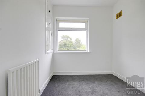 94 Park Lane, London, N9 9BQ
