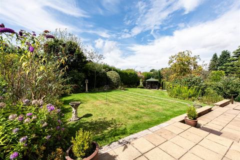 3 bedroom detached bungalow for sale, 8 Crockington Close, Seisdon, Wolverhampton