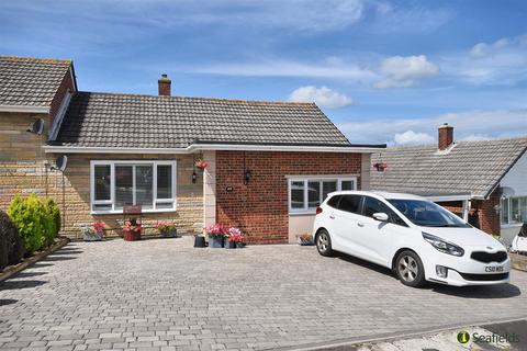 3 bedroom semi-detached bungalow for sale, Wellington Road, Binstead, PO33 3QH