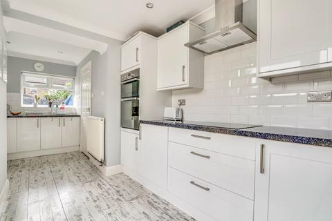 26 Caulfield Road, Shoeburyness, Southend-on-sea, SS3 9LA