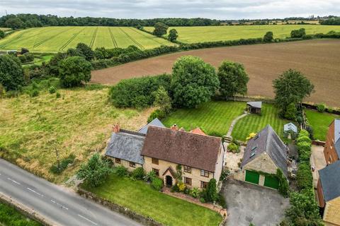 6 bedroom detached house for sale, Tathall End, Hanslope, Milton Keynes