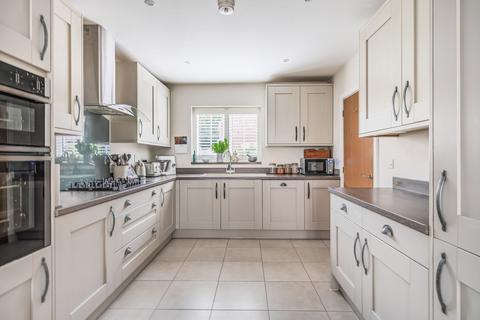 4 bedroom detached house for sale, Bailey Road, Rowland's Castle, PO9