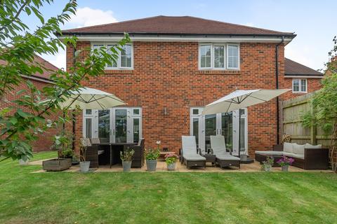 34 Bailey Road, Rowland's Castle, PO9 6BF