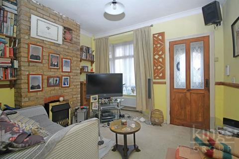 2 bedroom semi-detached house for sale, Queens Road, Cheshunt, Waltham Cross, Hertfordshire, EN8 7HP