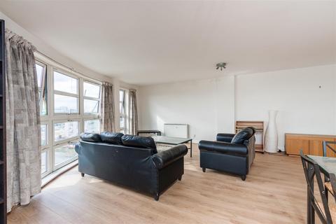 2 bedroom apartment for sale, Rivers House ¦ Kew Bridge ¦ Riverside ¦ TW8