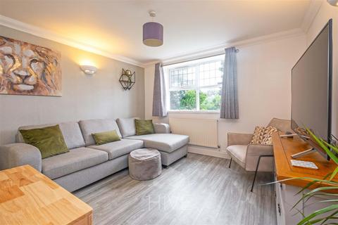 1 bedroom flat for sale, Charminster Road, Bournemouth BH8