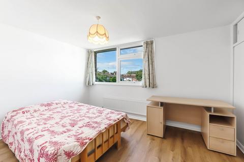 33 Acrefield Drive, Cambridge, CB4 1JW