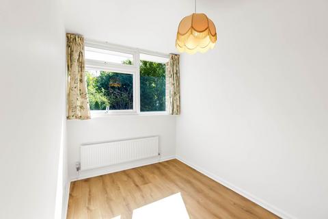 33 Acrefield Drive, Cambridge, CB4 1JW