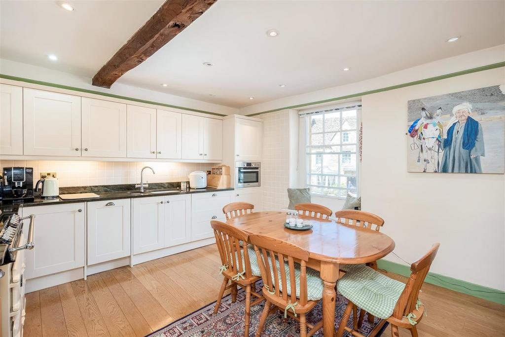 Chestnut Tree House-5.jpg