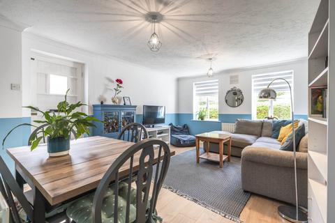 29 Brindles Field, Tonbridge, TN9 2YR