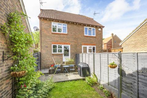 29 Brindles Field, Tonbridge, TN9 2YR