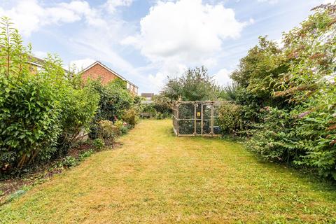 1 Argentan Close, Abingdon, OX14 5QW