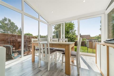 31 Bracken Bank, Ascot, SL5 8HW