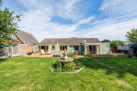 45 Catchpole Close, Kessingland, Lowestoft, NR33 7TL