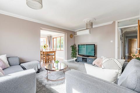 45 Catchpole Close, Kessingland, Lowestoft, NR33 7TL