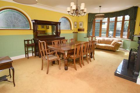 4 bedroom detached house for sale, Thurston Park, Whitstable