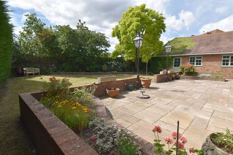 4 bedroom detached house for sale, Thurston Park, Whitstable