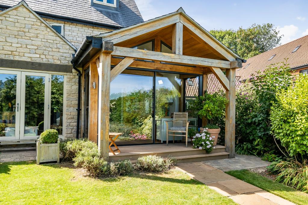 Sun Room/Decking