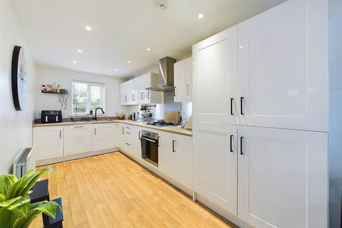 10 Guan Road, Brockworth, Gloucester, GL3 4WG