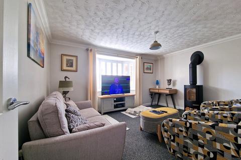 12 Cranes Meadow, Harleston, IP20 9BY