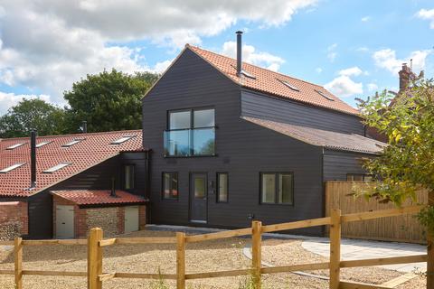 4 bedroom barn conversion for sale, The Green, North Walsham NR28