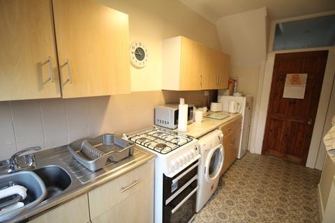 3 bedroom terraced house for sale, Dewhurst Avenue, Blackpool FY4