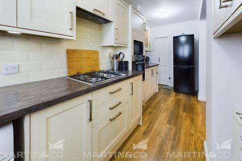 3 bedroom terraced house for sale, Washington Grove , Bentley