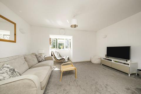 1 bedroom flat for sale, Rabournmead Drive, Northolt UB5