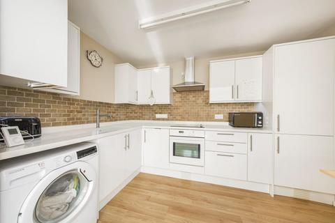 1 bedroom flat for sale, Rabournmead Drive, Northolt UB5