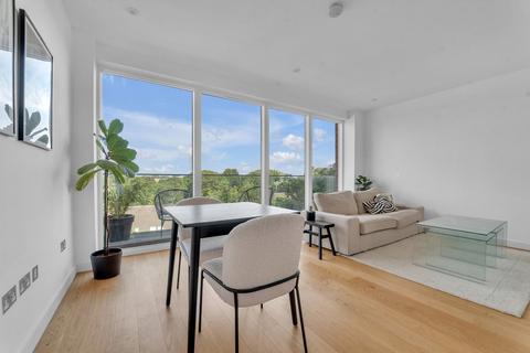undefined, Fairfield Avenue, Staines-upon-Thames, TW18