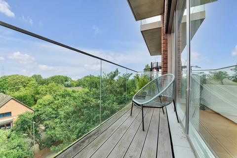 undefined, Fairfield Avenue, Staines-upon-Thames, TW18