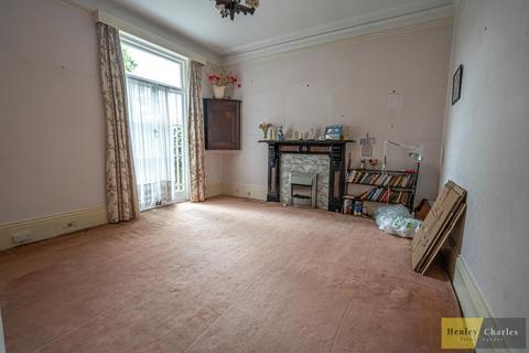 4 bedroom semi-detached house for sale, Oxhill Road, Birmingham B21