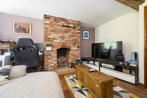 18 Maltings Close, Bures, CO8 5EJ