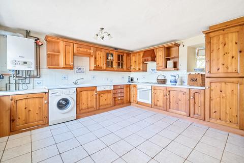 Primrose Bank Shaw Lane, Storth, Milnthorpe, LA7 7JD