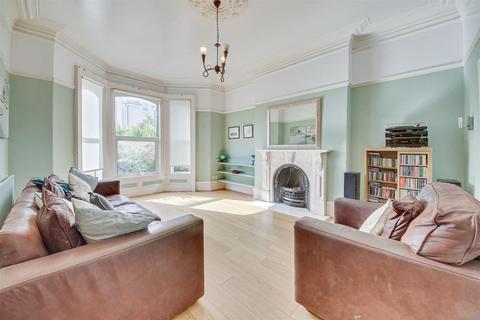 4 bedroom detached house for sale, Walmer Road, Southport PR8