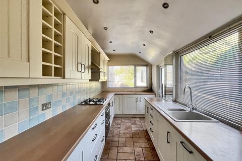 3 bedroom end of terrace house for sale, Charlton Road, Kingswood, Bristol