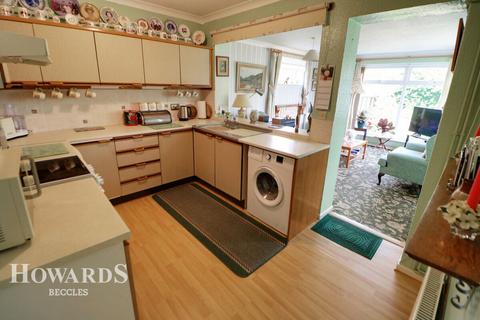 12 Crisp Road, Ellingham, Bungay, NR35 2HA