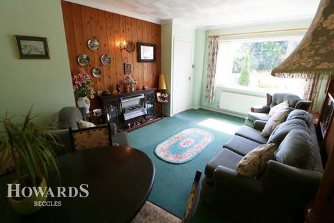 12 Crisp Road, Ellingham, Bungay, NR35 2HA