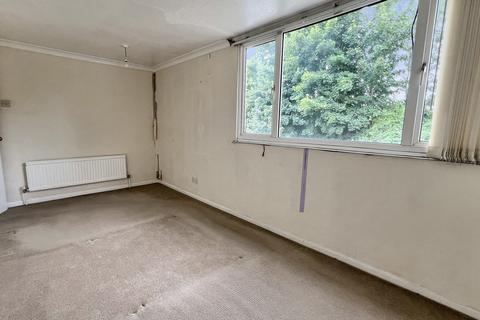 35 Beech Grove, Warminster, BA12 0AB