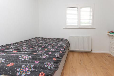 undefined, Senwick Drive, Wellingborough NN8
