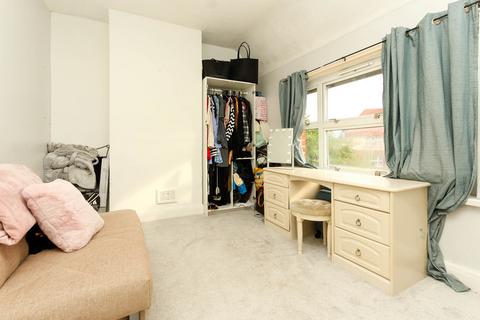 2 bedroom end of terrace house for sale, Jubilee Crescent, Wellingborough NN8