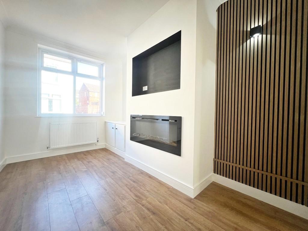 16 Taylor Street 7