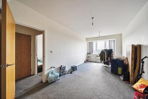 1 bedroom flat for sale, Swindon,  Wiltshire,  SN1