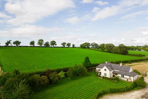 5 bedroom detached house for sale, Carr Lane, Leeds LS14