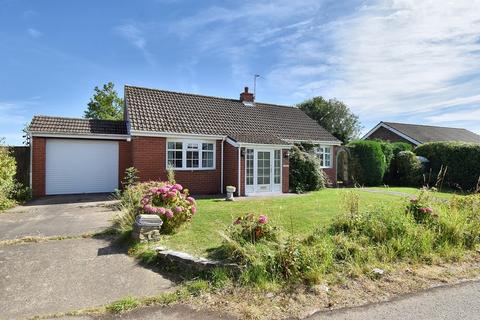 3 bedroom detached bungalow for sale, Grange Lane, Utterby LN11 0TS