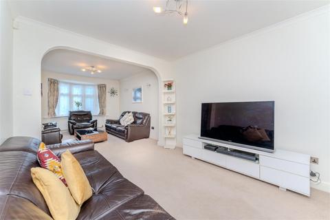 4 bedroom terraced house for sale, Springwell Road, Hounslow TW5